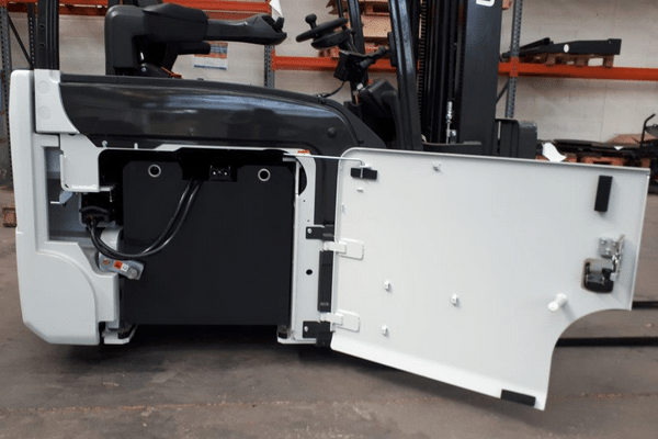 Forklift lithium battery