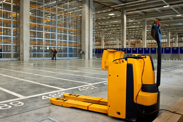 Electric forklift